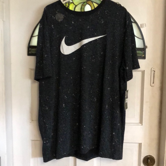 plus size nike mens